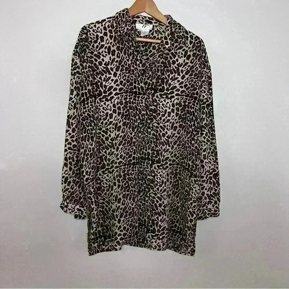 FY2 100% Silk Blouse, Animal Print, Size M, EUC - Picture 1 of 5